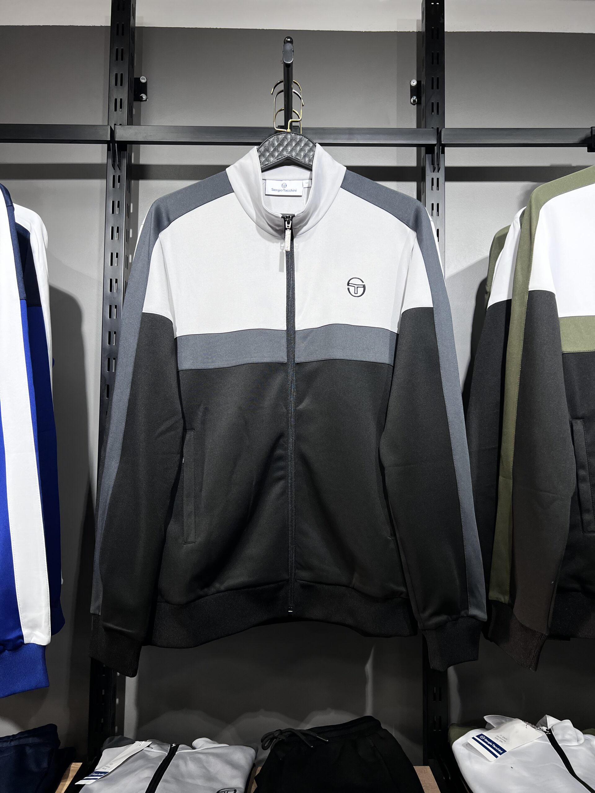 HUGO BOSS تريكو الجزائر Algerie